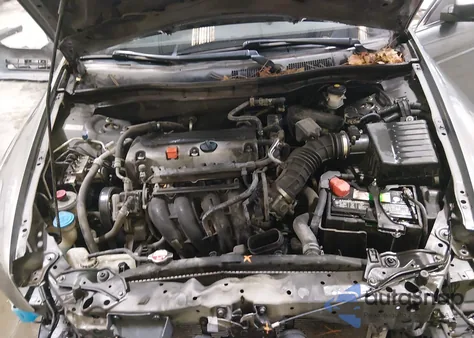 2010 Honda Accord 2.4 Lx-P z USA, uszkodzony, nr VIN 1HGCP2F45AA148043